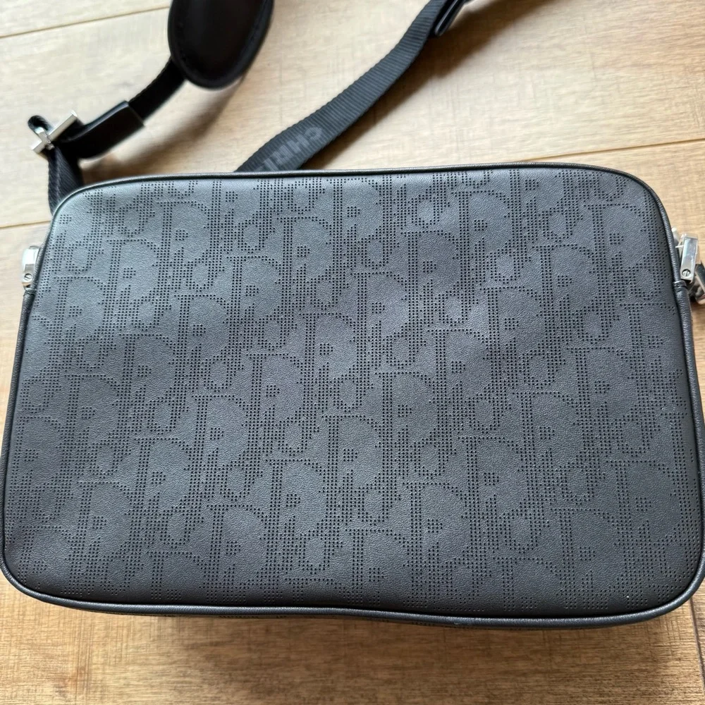 Dior Leather Oblique Safari Handbag - Picture 4 of 7